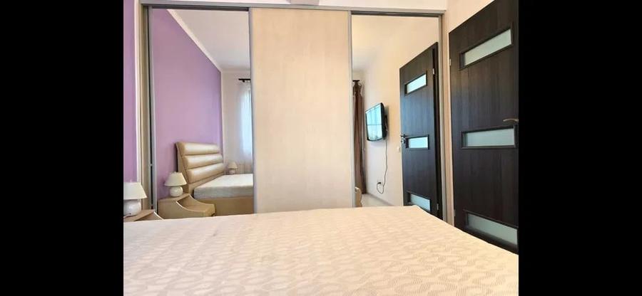Apartament cu 2 camere decomandat, mobilat în Europa