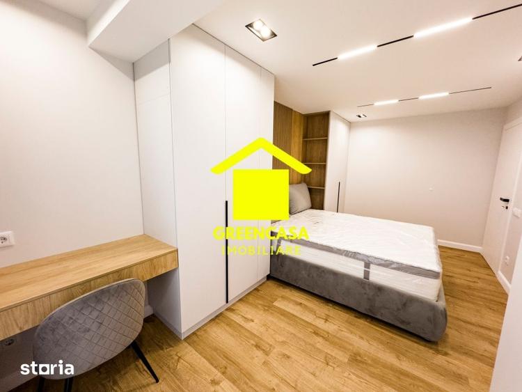 Apartament cu 3 camere semidecomandat în Florești