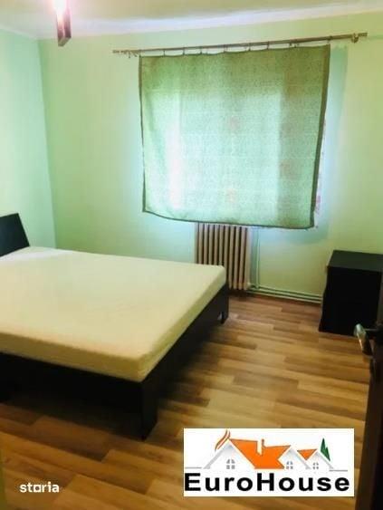 Apartament cu 2 camere decomandat în Cetate