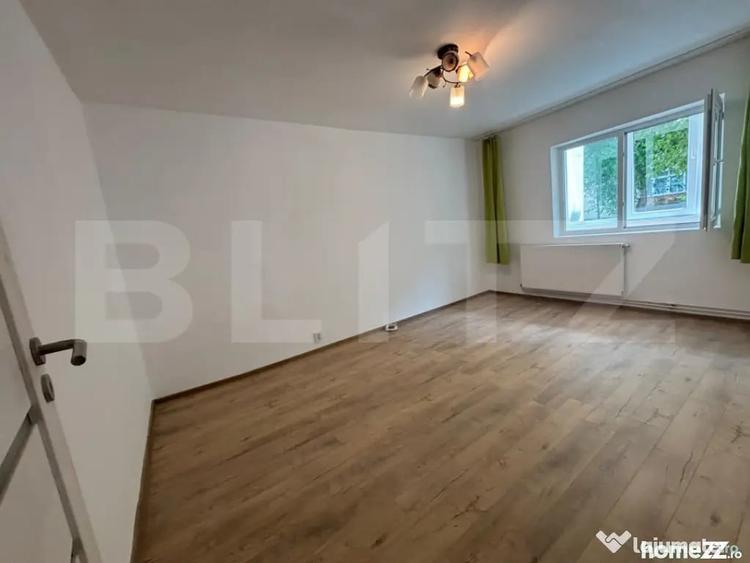 Apartament cu 2 camere decomandat în 13 Decembrie