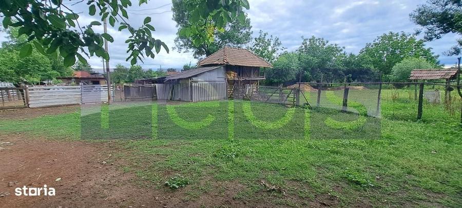 Casă cu 3 camere în Bușca