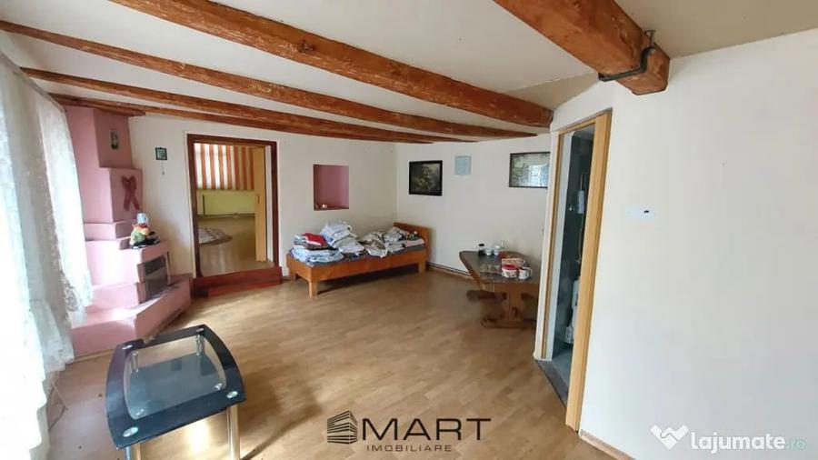 Casă cu 5 camere cu Teren 1425 Mp în Ultracentral