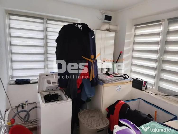 Casă cu 3 camere cu Teren 1364 Mp în Central