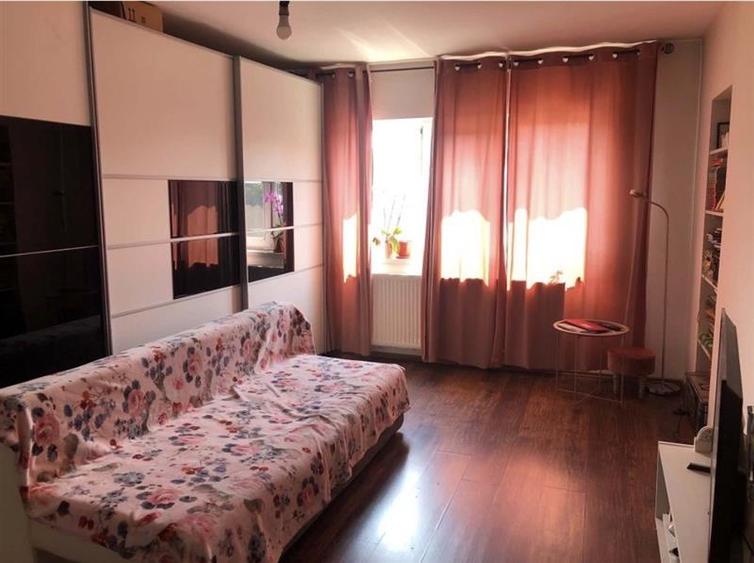 Apartament cu 2 camere decomandat, mobilat în Fabric