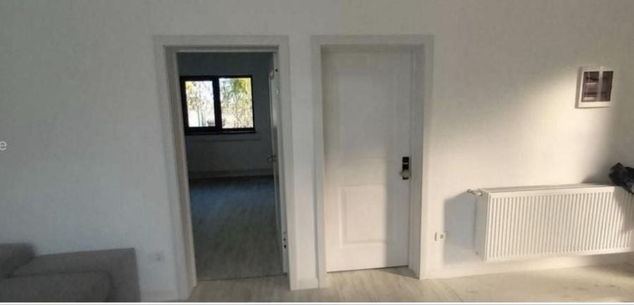 Casă cu 3 camere în Săcălaz