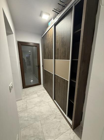 Apartament cu 2 camere decomandat în Exterior Vest