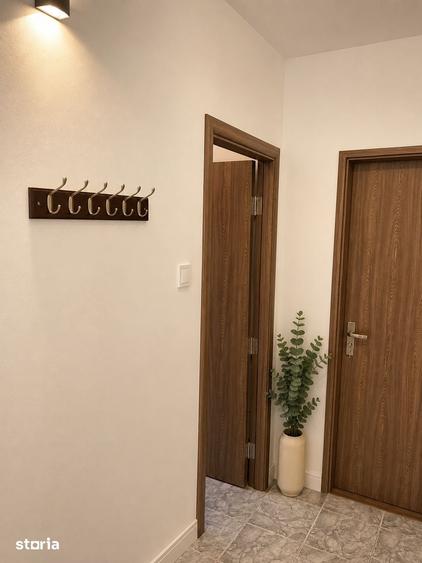 Garsonieră în Titan