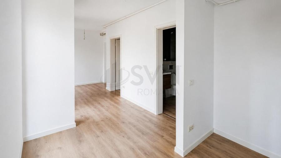 Apartament cu 3 camere decomandat în Sisești