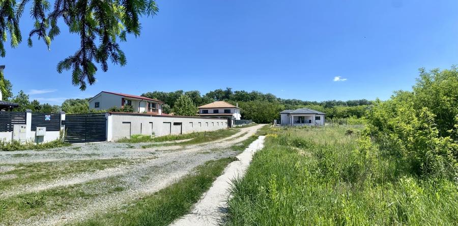 Teren Construcții intravilan de 1130 mp, în Corbeanca