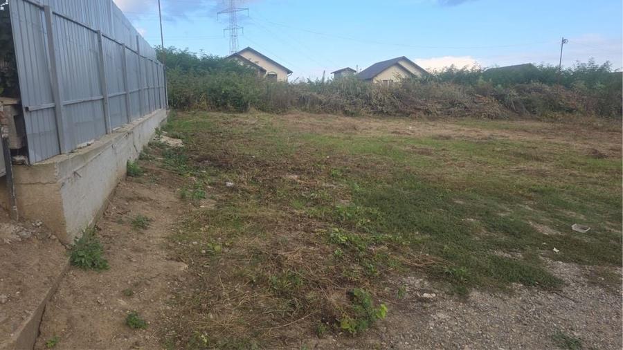 Teren de 813 mp, în Horpaz