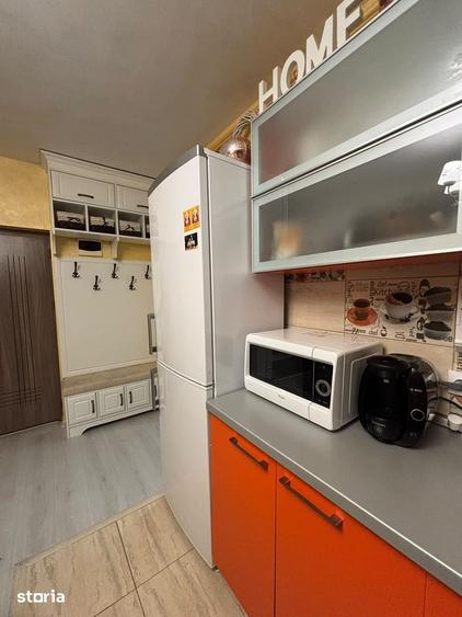 Apartament cu 3 camere în Florești