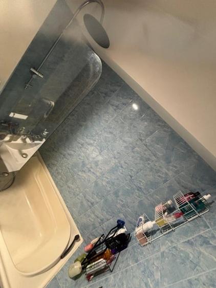 Apartament cu 3 camere decomandat, mobilat în Banu Manta