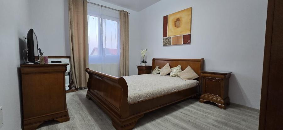 Apartament cu 2 camere decomandat în Dobroești