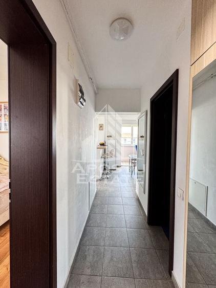 Apartament cu 2 camere decomandat, mobilat în Giroc