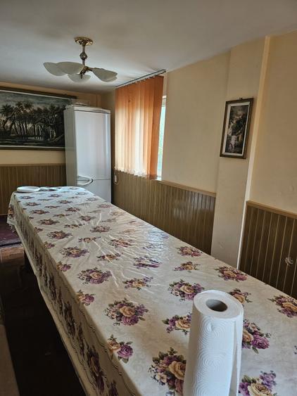 Casă cu 4 camere în Vârtoape