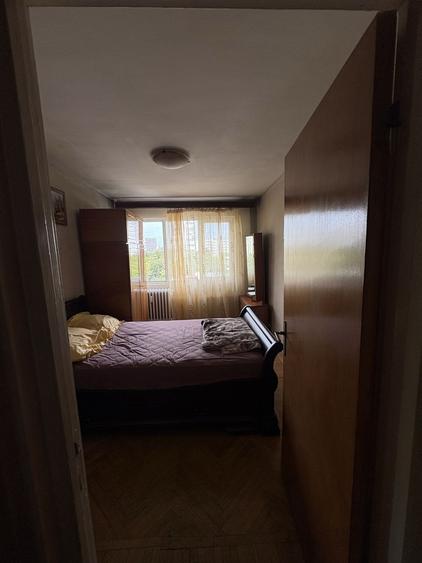 Apartament cu 3 camere în Dristor
