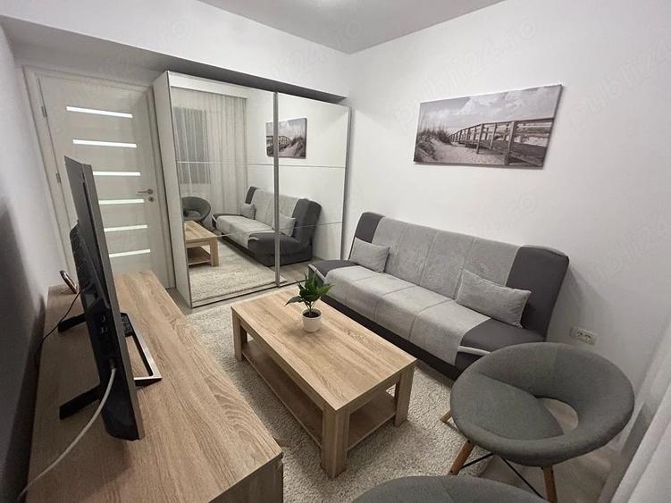 Apartament cu 3 camere decomandat în Nord