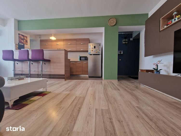 Apartament cu 3 camere semidecomandat în Gara