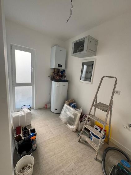 Duplex cu 5 camere cu Canalizare în Dumbrăvița