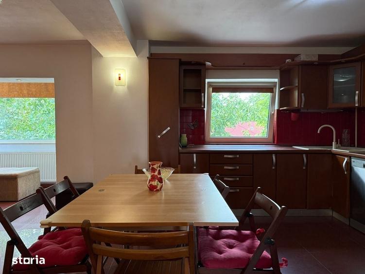 Apartament cu 4 camere în Central