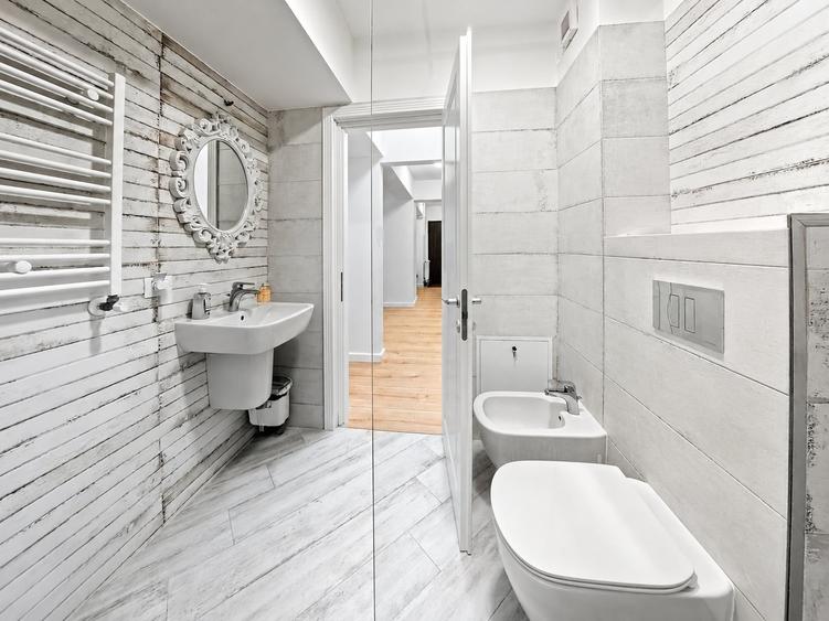 Apartament cu 2 camere decomandat, mobilat în Nord