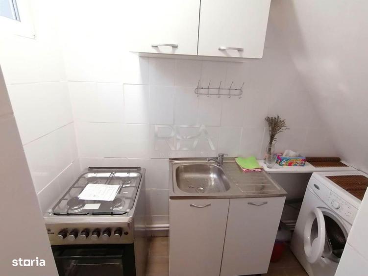 Apartament cu 8 camere decomandat, mobilat în Moșilor