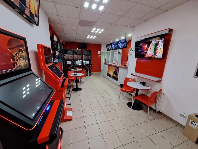 Spațiu comercial, de 42.599998474121 mp, în Mănăștur