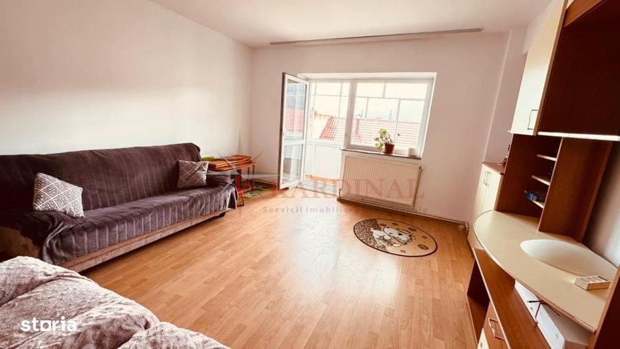 Apartament cu 3 camere decomandat, mobilat în Astra