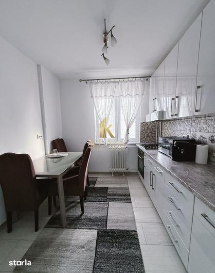 Apartament cu 3 camere decomandat în Militari