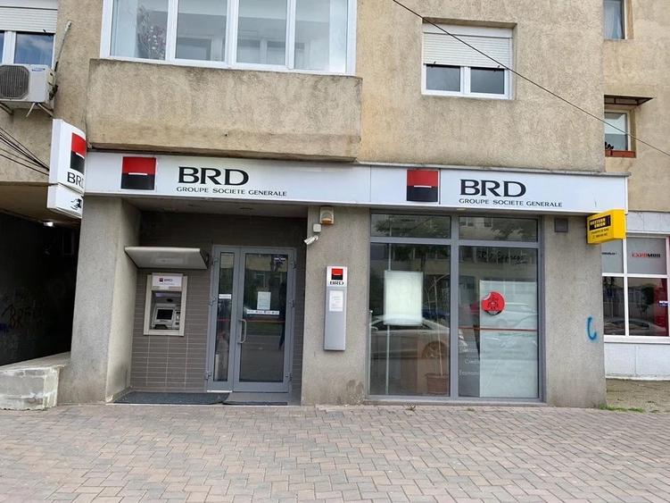 Spațiu comercial, de 85 mp, în Central