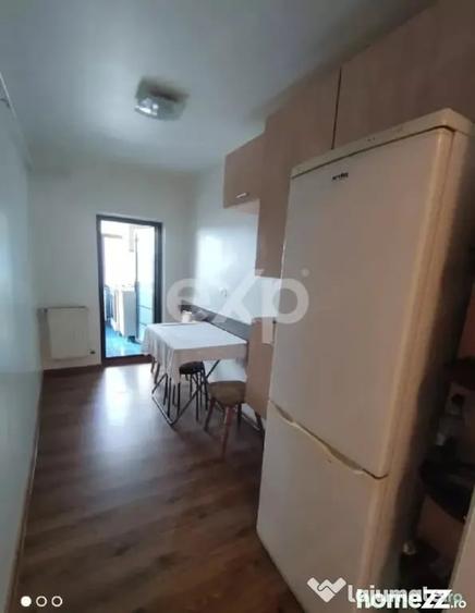 Apartament cu 3 camere decomandat în Găvana