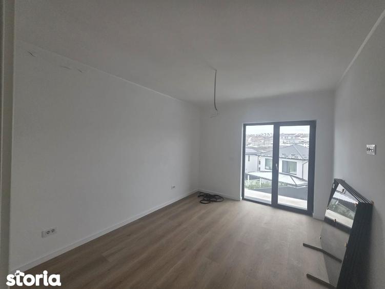 Apartament cu 4 camere în Bârnova