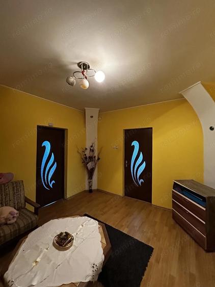 Casă cu 4 camere cu Teren 1440 Mp în Cermei