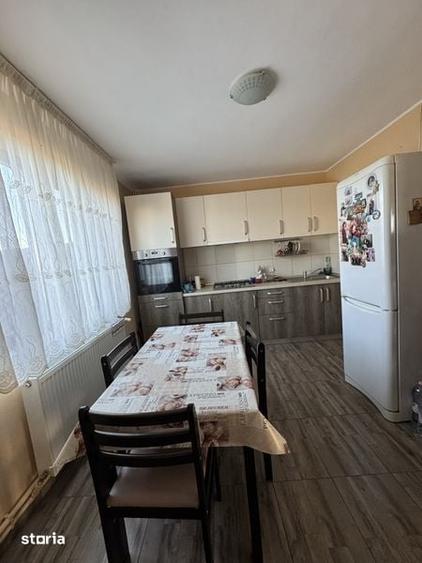 Casă cu 4 camere cu Teren 105 Mp în Vladimirescu