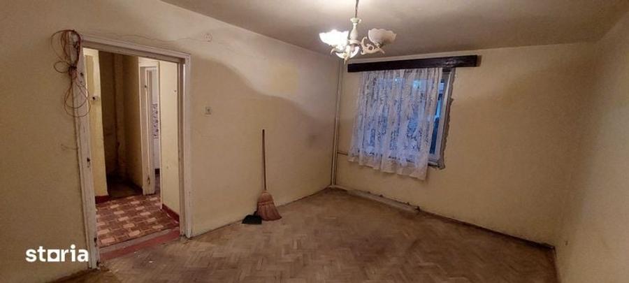 Apartament cu 2 camere în Petros