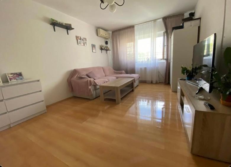 Apartament cu 3 camere, mobilat în Gorjului