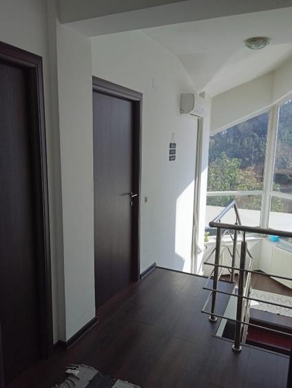 Casă individuală cu 4 camere cu Teren 427 Mp în Dudu