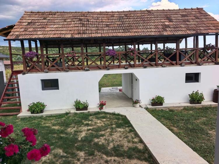 Casă cu 3 camere în Central