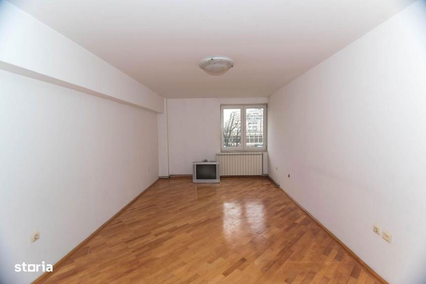 Apartament cu 3 camere în Ultracentral