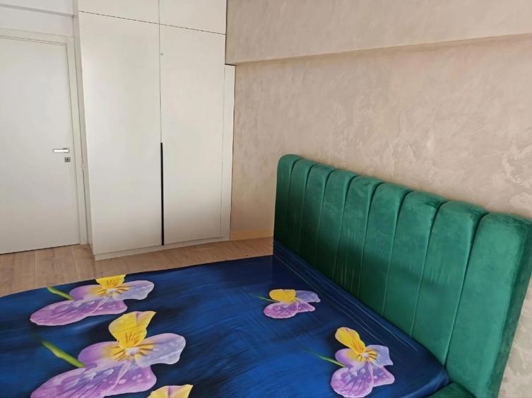 Apartament cu 2 camere decomandat, mobilat în Doamna Ghica