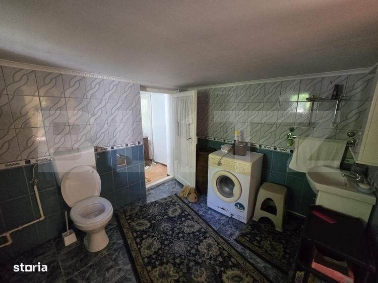 Casă cu 3 camere în Costești
