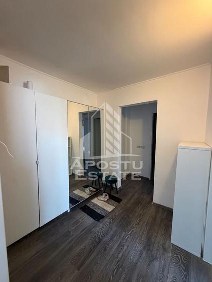 Apartament cu 2 camere decomandat în Aradului