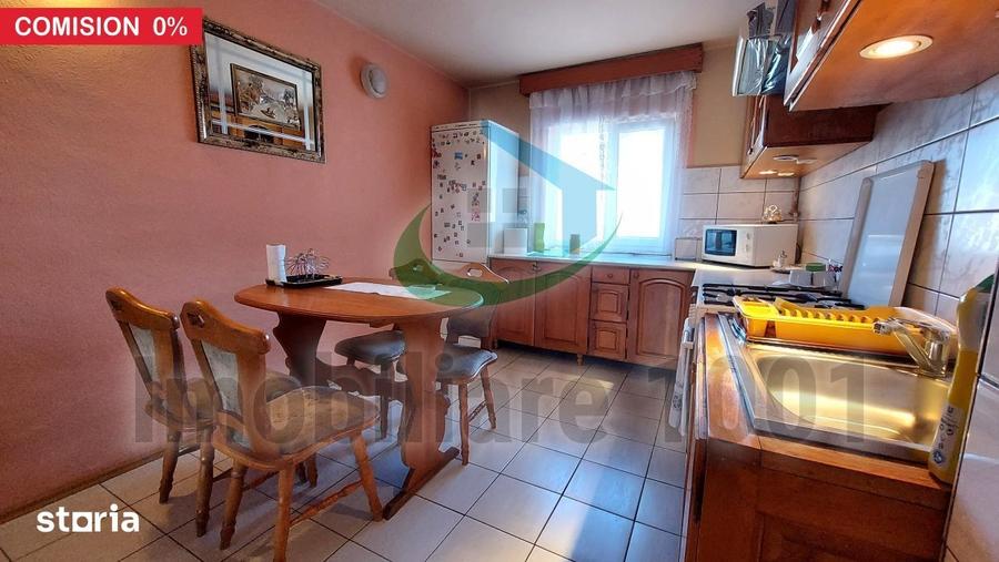 Apartament cu 4 camere decomandat în Gării