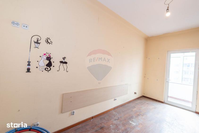 Apartament cu 4 camere în Eminescu