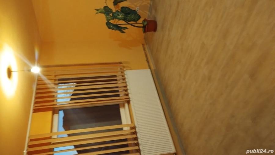 Casă cu 6 camere cu Teren 591 Mp în Central