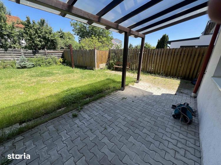 Casă cu 4 camere cu Teren 246 Mp în Florești