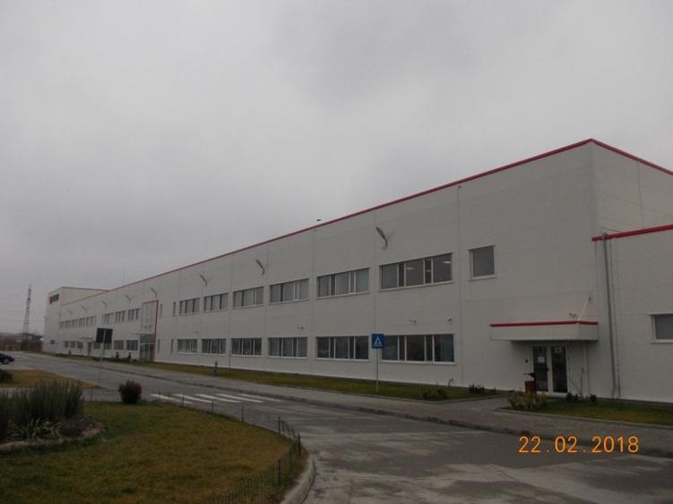 Spațiu industrial, de 88,000 mp, în Exterior Sud
