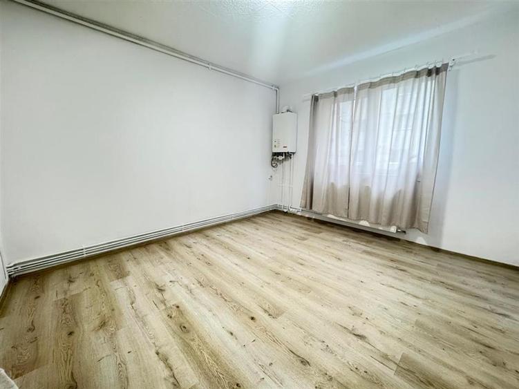 Garsonieră semidecomandată în Broscărie