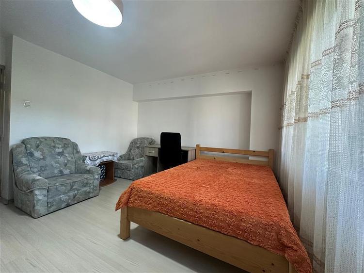 Inchiriere Apartament cu 1 camera Gara - 1
