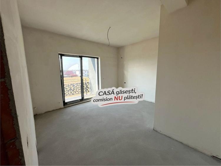 Duplex cu 5 camere cu Canalizare în Central